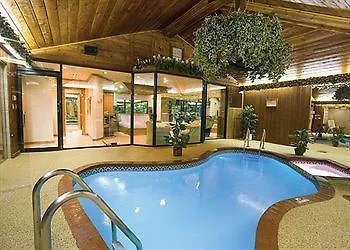 Hotel Sybaris Pool Suites Northbrook - Adults Only