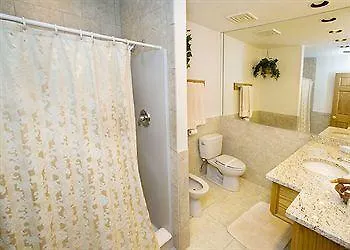 Sybaris Pool Suites Northbrook - Adults Only Hotel 2*