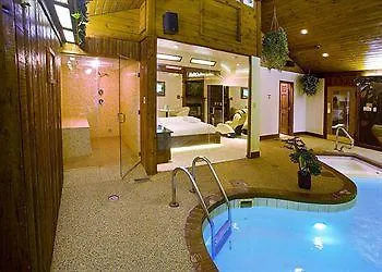 Hotel Sybaris Pool Suites Northbrook - Adults Only Glenview