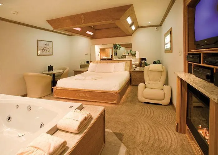 Sybaris Pool Suites Northbrook - Adults Only 2* Glenview